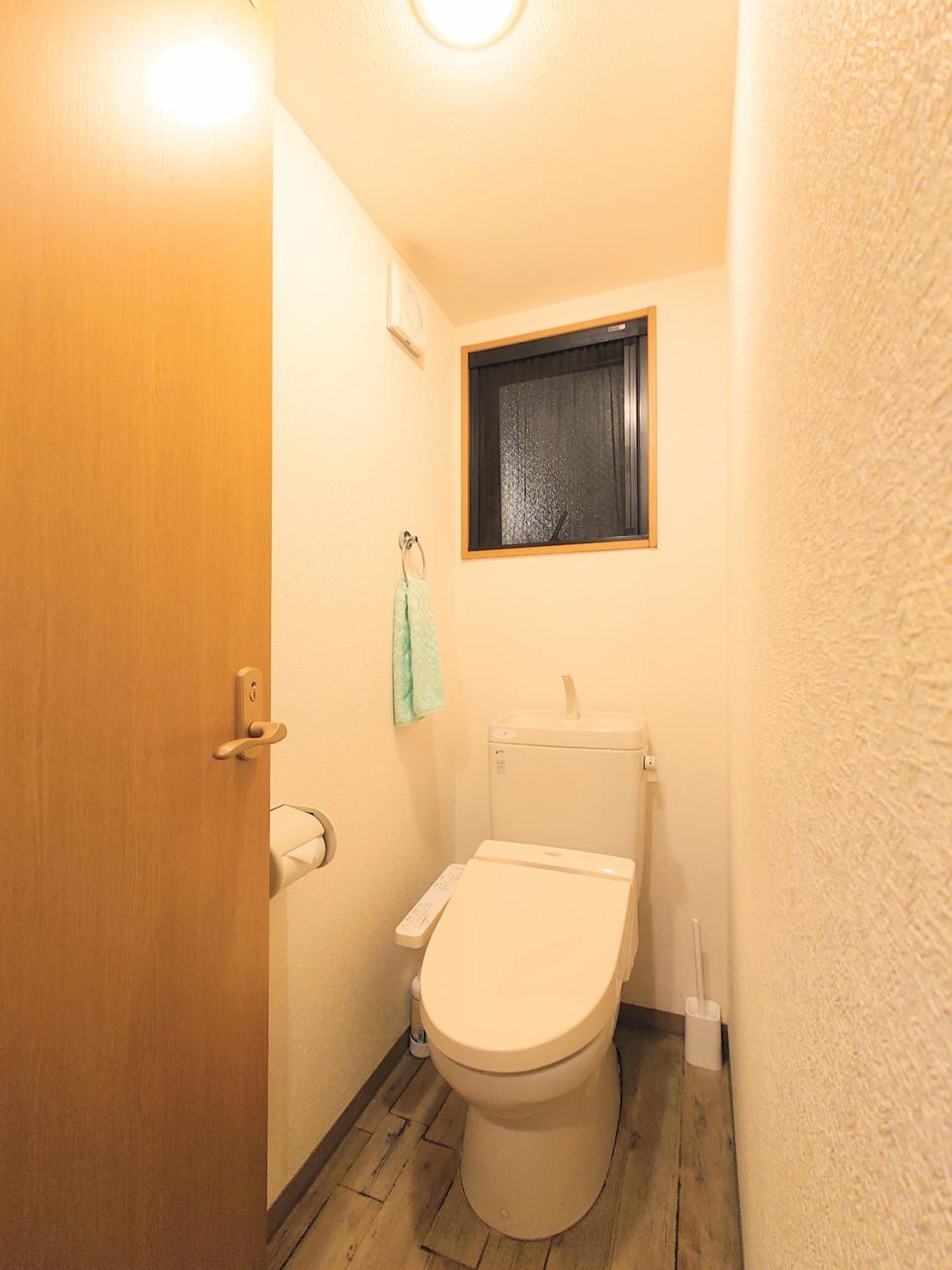 Honeys Guest House Токио Екстериор снимка
